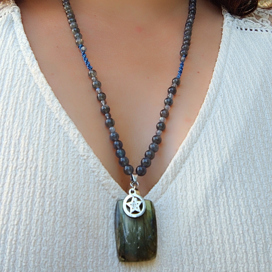Collier Labradorite AAA macramé artisanal – pendentif Pentacle